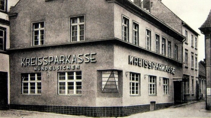 В музей Мамоново передали старинную капсулу с загадочной запиской (фото) - Новости Калининграда | Фото: сообщество «МАУК "Мамоновский городской музей"» / «ВКонтакте» В музей Мамоново передали старинную капсулу с загадочной запиской (фото) - Новости Калининграда | Фото: сообщество «МАУК "Мамоновский городской музей"» / «ВКонтакте»