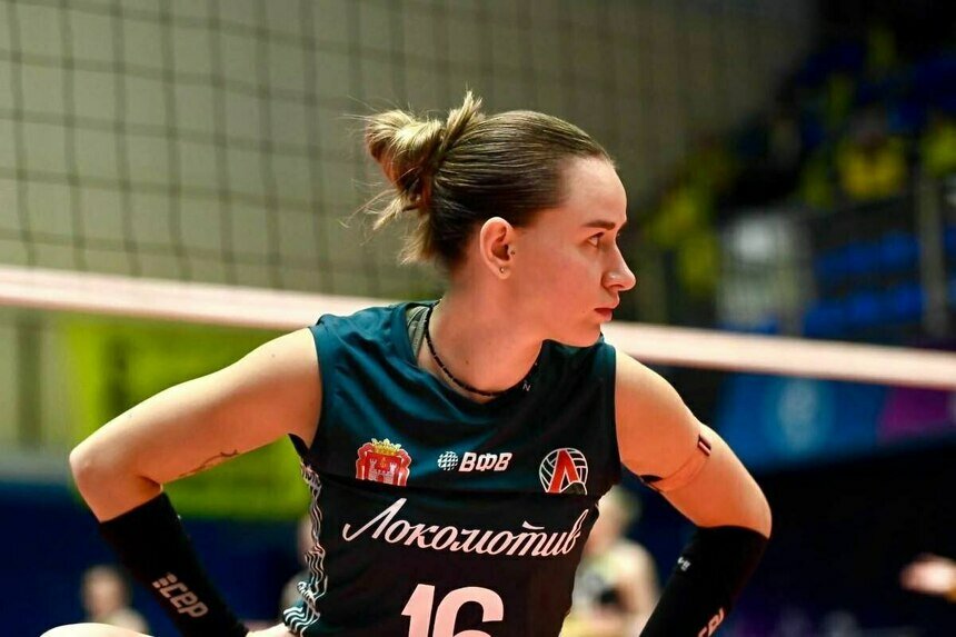 К этому матчу «Локомотив» и «Ленинградка» подошли с одинаковыми показателями – по три победы в четырех матчах.  | Фото: ВК «Ленинградка» К этому матчу «Локомотив» и «Ленинградка» подошли с одинаковыми показателями – по три победы в четырех матчах.  | Фото: ВК «Ленинградка»