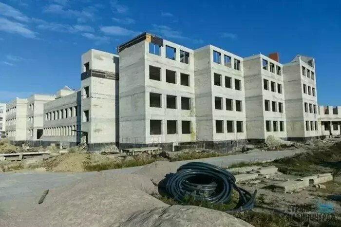 Замороженная стройка на Левитана. | Фото: архив «СК» Замороженная стройка на Левитана. | Фото: архив «СК»