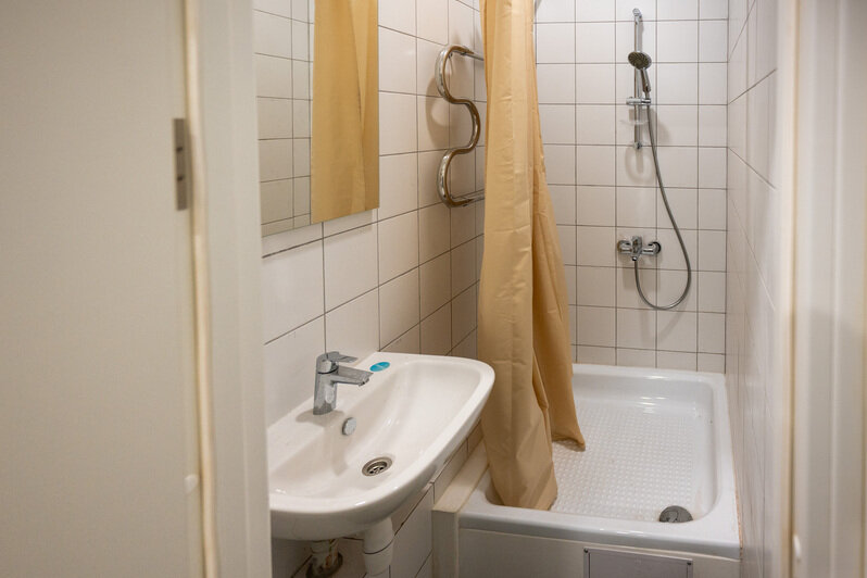 В общежитии кипят работы по оснащению мебелью, подключается отопление.  | Фото: Александр Мелехов В общежитии кипят работы по оснащению мебелью, подключается отопление.  | Фото: Александр Мелехов