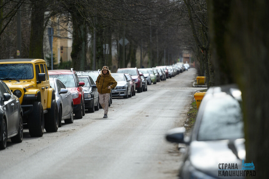 Иномарок на улицах станет меньше | Фото: Александр Мелехов