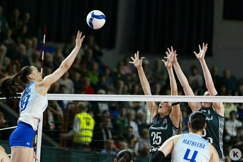 «Падать тоже хорошо»: как «Локомотив» уступил Казани в споре за лидерство в Суперлиге (фоторепортаж) - Новости Калининграда | Фото: Александр Подгорчук / «Клопс»