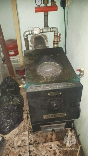 В Правдинском районе сломался паровой котёл в квартире, где был только 12-летний мальчик - Новости Калининграда | Фото: МЧС региона