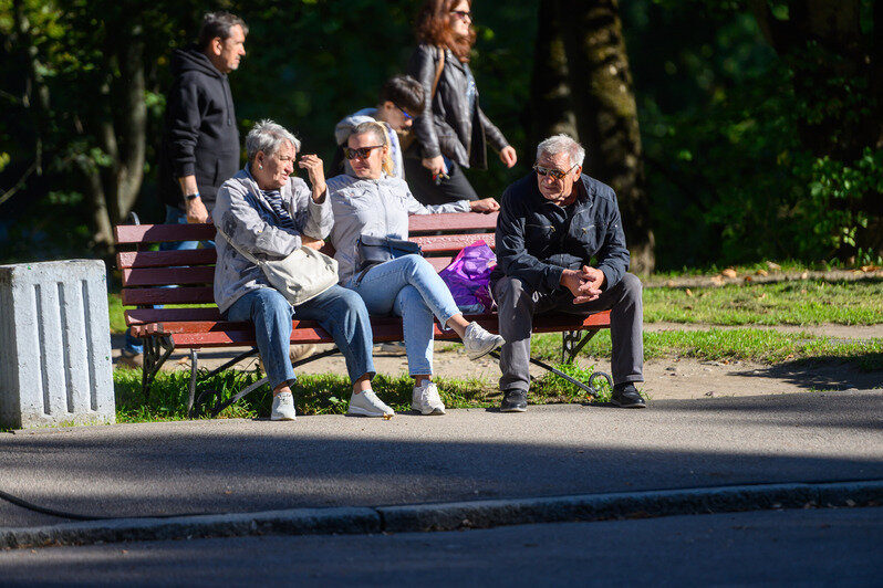 Часть Южного парка благоустроили, другая часть ждёт своего часа | Фото: Александр Мелехов