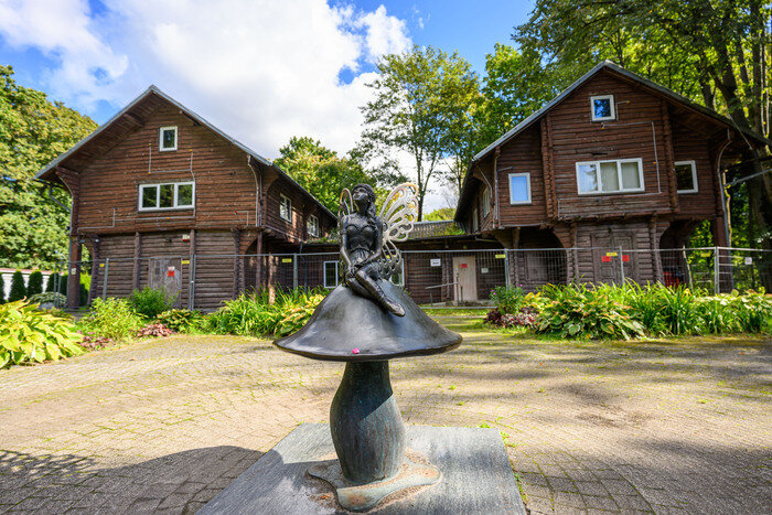 Исторический охотничий домик давно закрыт из-за аварийного состояния. | Фото: Александр Мелехов