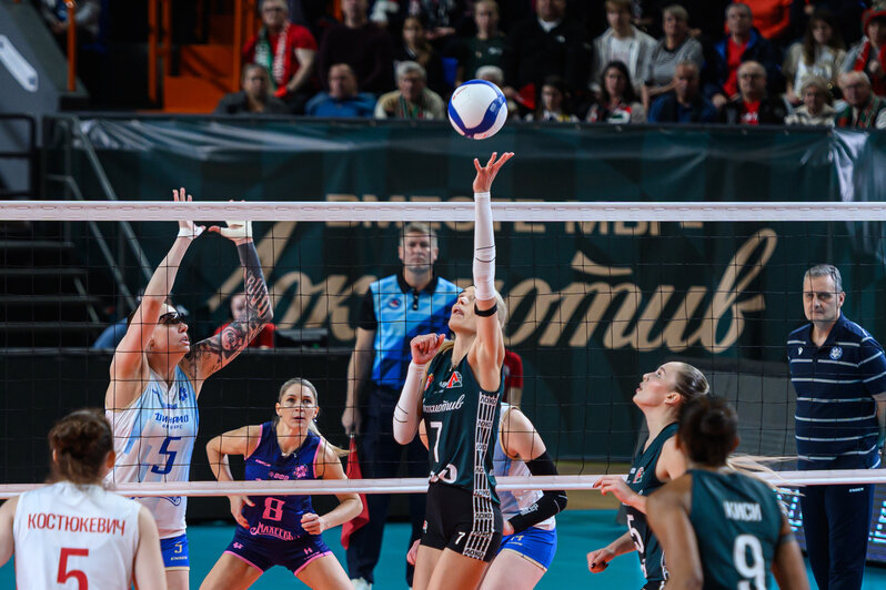 Калининградский «Локомотив» не устоял против Казани | Фото: Александр Мелехов