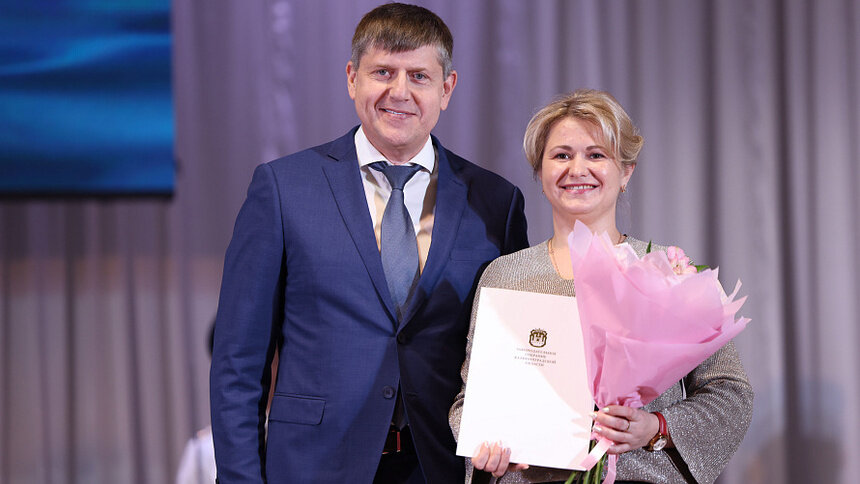 Андрей Кропоткин поздравил сотрудников регионального Центра спецсвязи ФСО России с юбилеем подразделения   - Новости Калининграда | Фото: пресс-служба регионального парламента