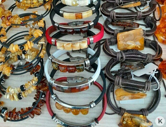 Украшения, сделанные своими руками, мастер всегда узнает | Фото: Виктория