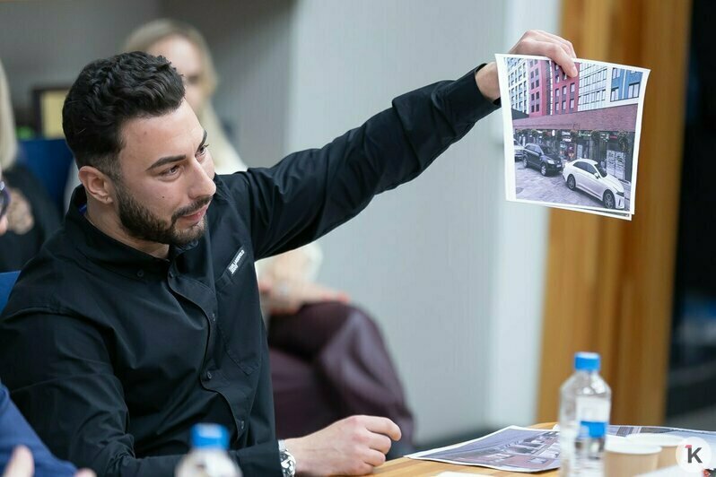 Парковка у дома или газон: как в Калининграде договариваются соседи и чем удивляют застройщики - Новости Калининграда | Фото: Александр Подгорчук / «Клопс»