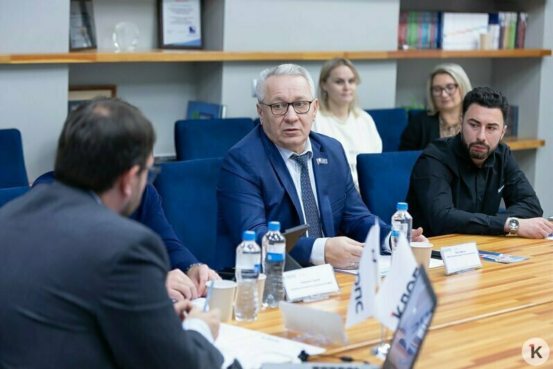 Парковка у дома или газон: как в Калининграде договариваются соседи и чем удивляют застройщики - Новости Калининграда | Фото: Александр Подгорчук / «Клопс»