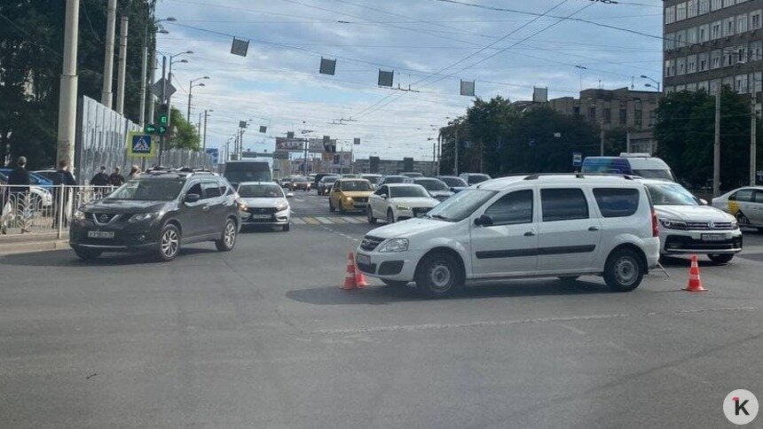 В России сняли с продажи Lada Largus до выяснения причин проблем с рулевым колесом   - Новости Калининграда | Фото: архив «Клопс»