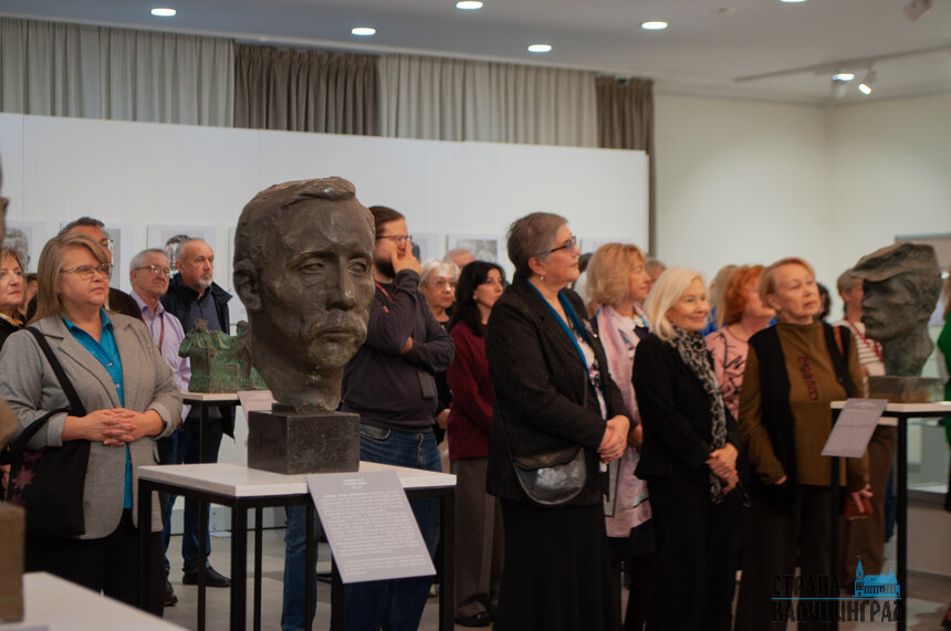 На открытии выставки. | Фото автора