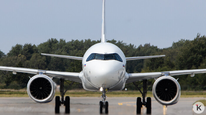 Туристы без авиасубсидий, сим-карты на блоке и дорожная злость: cобытия недели, которые обсуждали в Калининграде   - Новости Калининграда | Фото: Александр Подгорчук / Архив «Клопс»