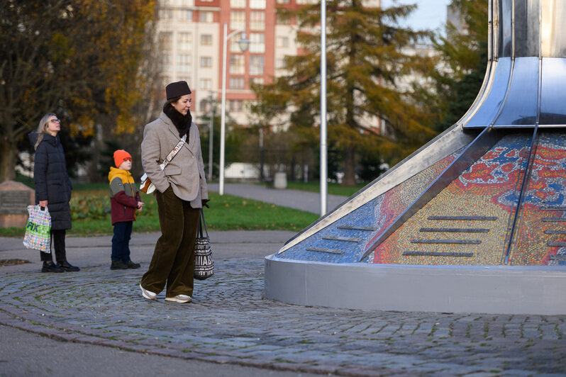 Часовой механизм ремонтировал Александр Кучеренко - главный часовщик области. | Фото: Александр Мелехов