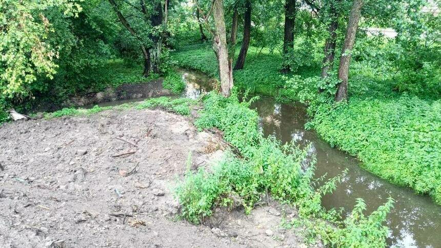 В Калининграде и Гурьевске затампонировано 16 несанкционированных выпусков в реку Товарную - Новости Калининграда | Фото: минприроды Калининградской области