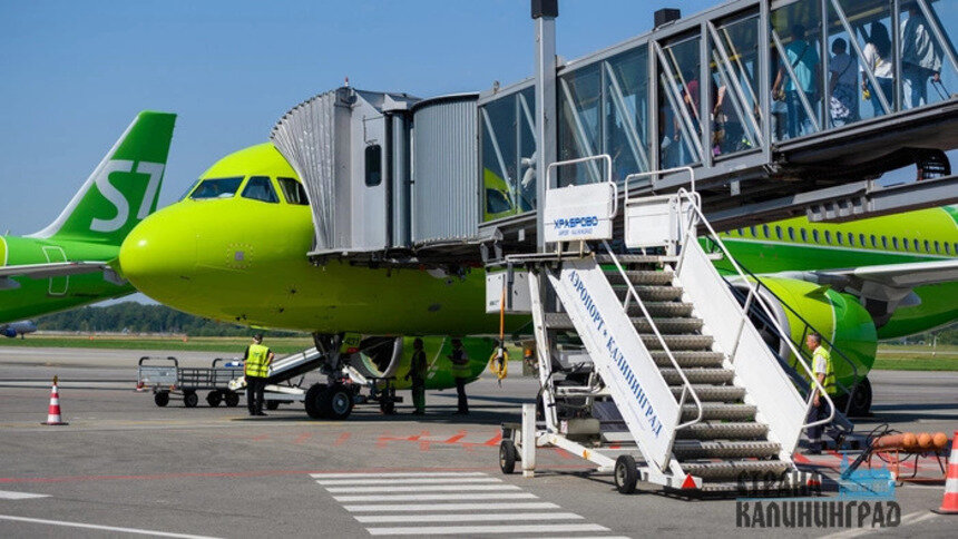 В Москве калининградцам посоветовали  уже сейчас покупать  билеты на лето. | Фото: Александр Мелехов