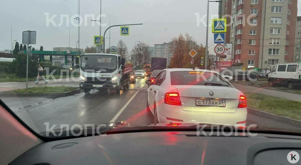 4 аварии и красный центр: карта пробок в Калининграде на утро вторника - Новости Калининграда | Фото: очевидец