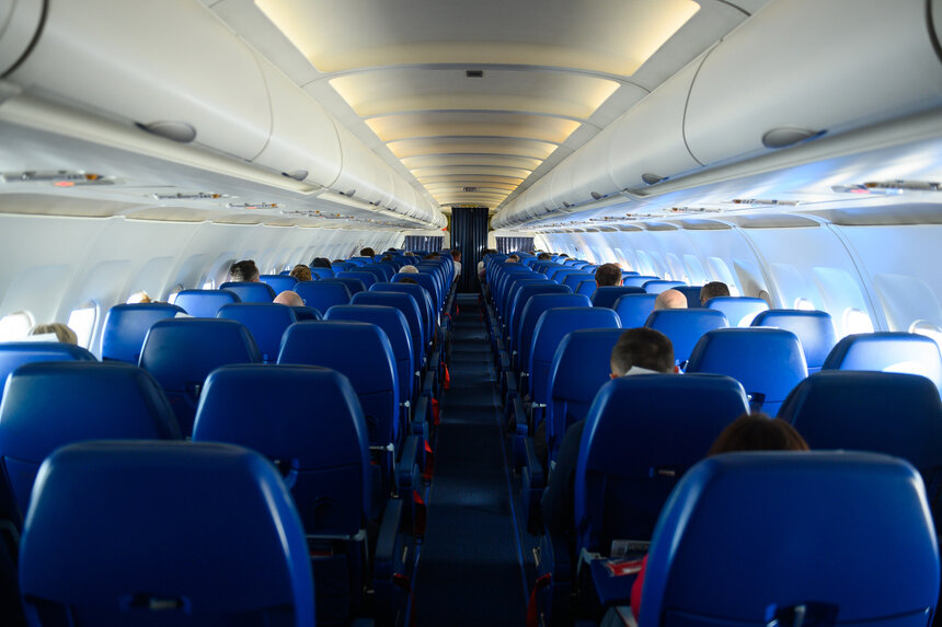 В Минтрансе признают, что нужен дополнительный воздушный флот. | Фото: Александр Мелехов