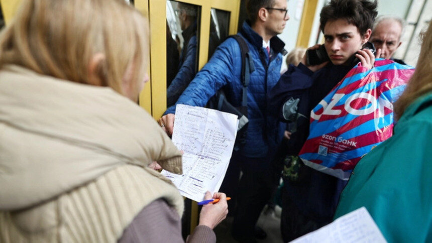 В Калининграде из-за ажиотажа с субсидированными билетами кассы даже продлевали время работы.  | Фото: Александр Подгорчук