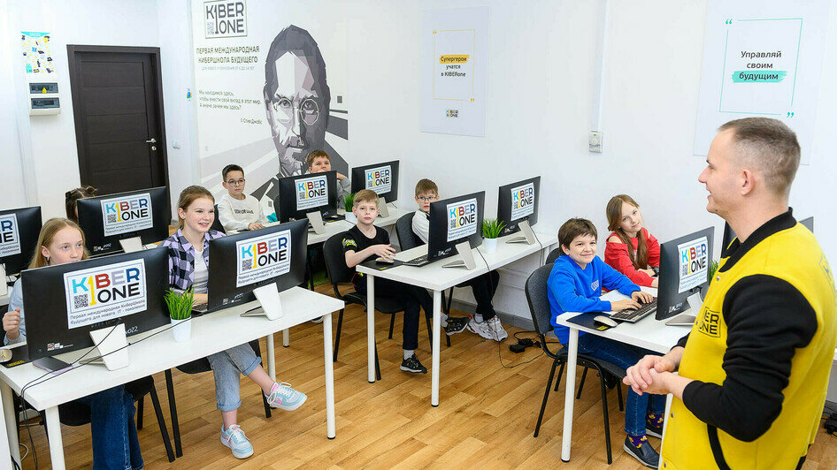 «Не просто играют, а создают будущее»: как школа KIBERone в Калининграде учит детей программировать, мыслить и быть успешными в мире технологий - Новости Калининграда
