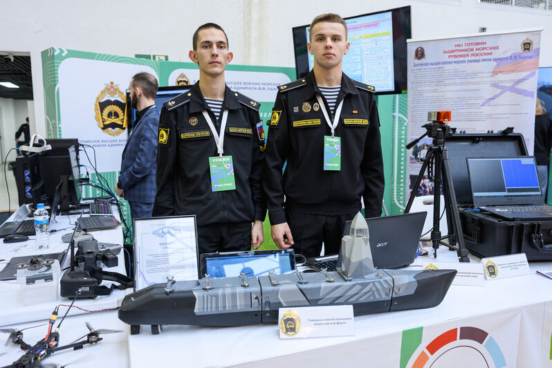 «PRO Образование-2025» в Калининграде: выставка, где школьники выбирают профессию будущего | Фото: Александр Мелехов