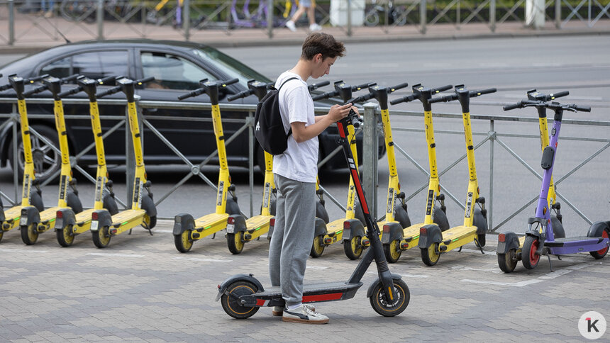 В Калининграде сбивший велосипедистку самокатчик будет отвечать по уголовной статье наравне с водителями авто - Новости Калининграда | Фото: Александр Подгорчук / Архив «Клопс»