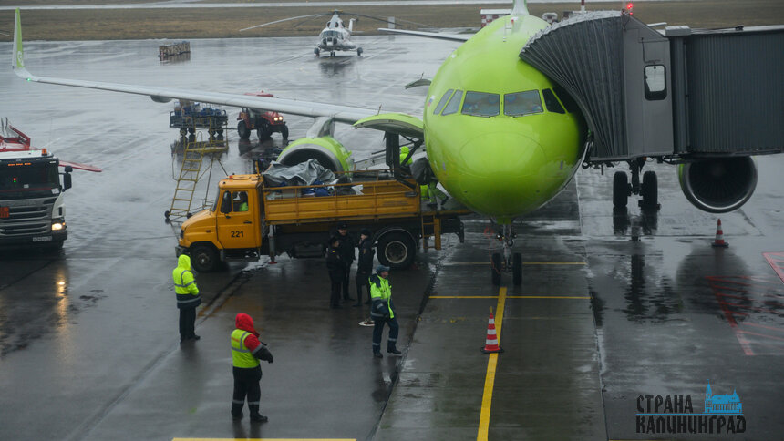 Самолеты задерживаются из-за тумана | Фото: Александр Мелехов
