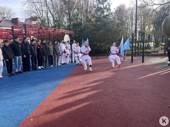 Рядом с Захаровским рынком в Калининграде открыли новую спортплощадку (фото) - Новости Калининграда | Фото: «Клопс»