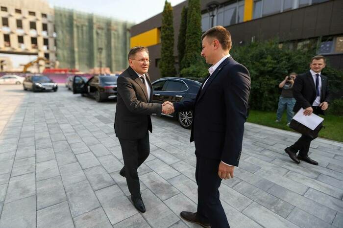 В сентябре 2024 года генеральный директор госкорпорации «Росатом» Алексей Лихачёв побывал в университете.  | Фото: пресс-служба БФУ им. И. Канта