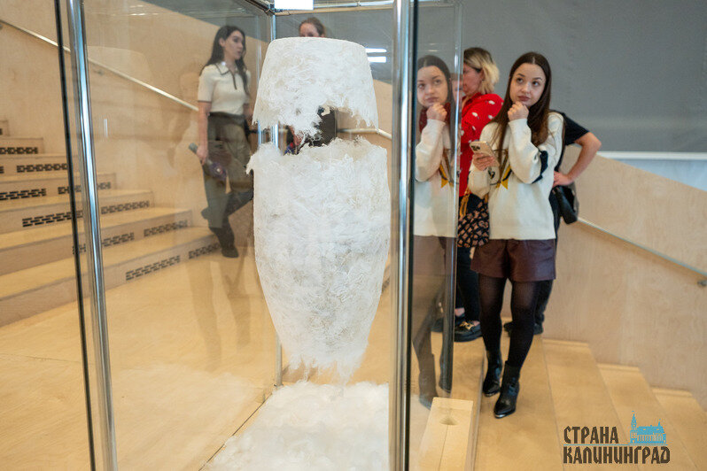 Скульптура «Эфимерный амфорей».  | Фото: А. Мелехов