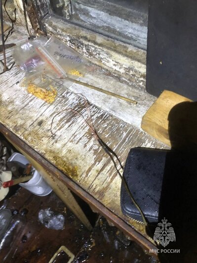 В Балтийске из-за короткого замыкания загорелся дом, из пожара спасли трёх тусовщиков  - Новости Калининграда | Фото: МЧС Калининградской области 