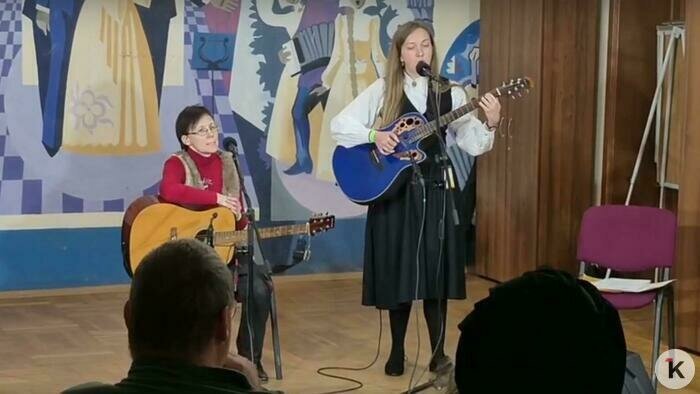 В финале турнира Анна осталась вдвоём со Светланой Дильдиной, автором из Самары | Скриншот видео из архива Анны Снегирёвой