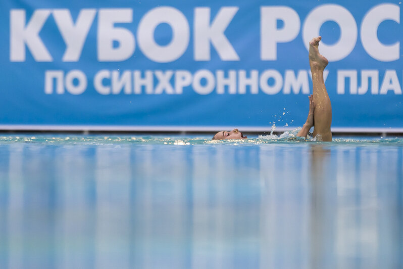 От прищепки до заколки: в Калининграде прошёл Кубок России по синхронному плаванию (фоторепортаж) - Новости Калининграда | Фото: Александр Подгорчук / «Клопс»