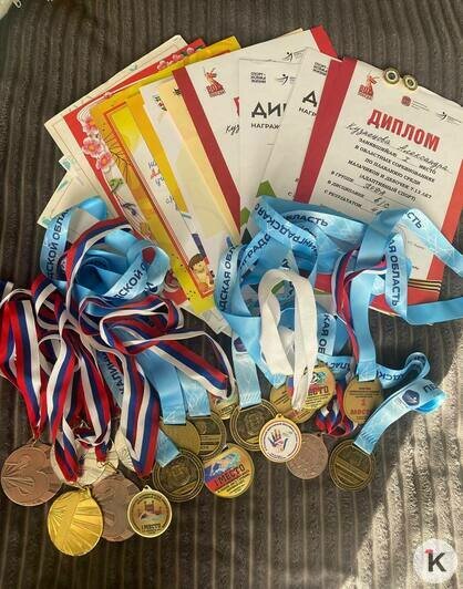 По подиуму на протезе: девятилетняя калининградка приняла участие в инклюзивном показе мод в Москве (фото)   - Новости Калининграда | Фото: архив семьи Кузнецовых