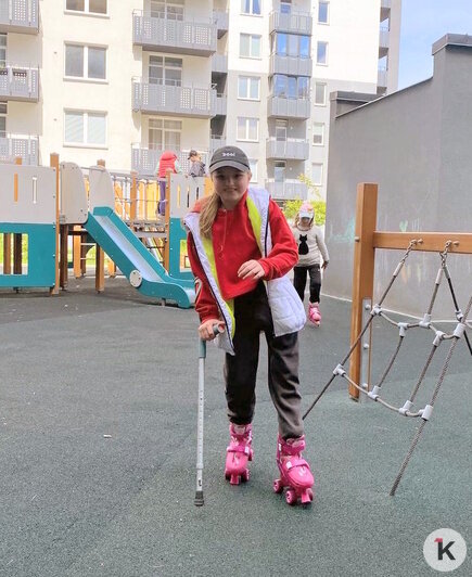 По подиуму на протезе: девятилетняя калининградка приняла участие в инклюзивном показе мод в Москве (фото)   - Новости Калининграда | Фото: архив семьи Кузнецовых