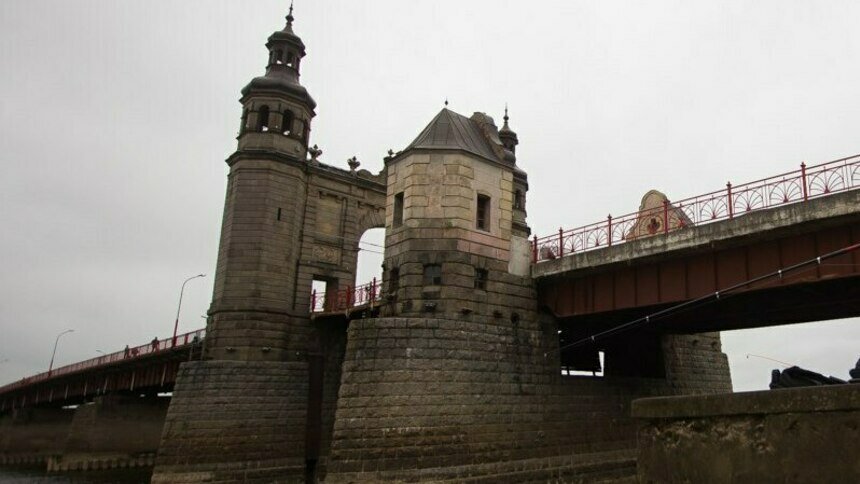 На мосту Королевы Луизы задержали россиянку, на которую в Германии выдали ордер на арест - Новости Калининграда | Фото: Александр Подгорчук / Архив «Клопс»