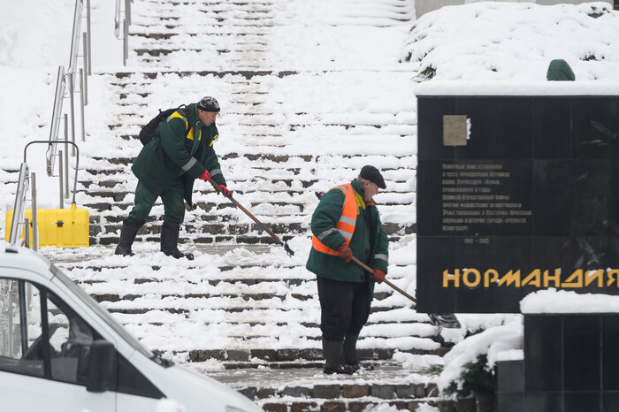 Когда зима приходит неожиданно: снег в Калининграде (фото) | Фото: Александр Мелехов