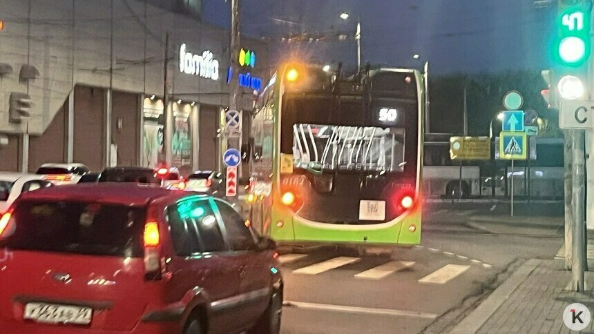 В Калининграде расширят дорогу, после того как дотошный водитель измерил улицу рулеткой - Новости Калининграда | Фото: архив «Клопс»