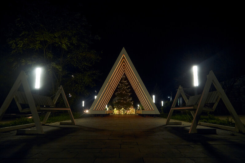 Пряничные домики и манящий свет огней: где в Светлогорске получатся самые удачные новогодние фото - Новости Калининграда | Фото: Евгений Гладков