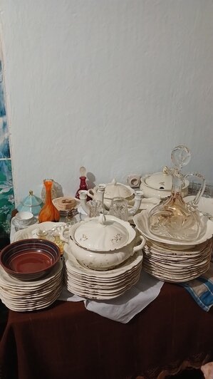 Калининградские копатели нашли в роще две бочки со старинной немецкой посудой (фото)   - Новости Калининграда | Фото:  «Форум копателей Калининграда» 