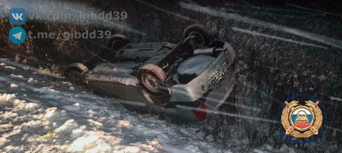 В Правдинском районе водитель не справился с управлением и съехал в кювет - Новости Калининграда | Фото: ГАИ