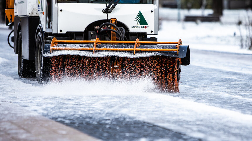 В мэрии рассказали, куда увозят снег с калининградских улиц - Новости Калининграда | Фото: Александр Подгорчук / Архив «Клопс»
