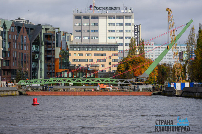Философский мост на Острове Канта должны достроить в этом году. | Фото: Александр Мелехов