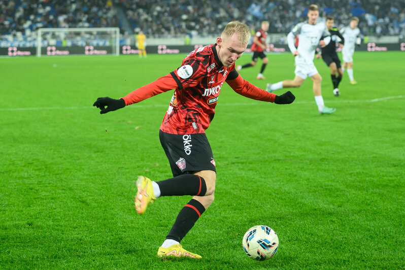 Моменты игры. | Фото: Александр Мелехов