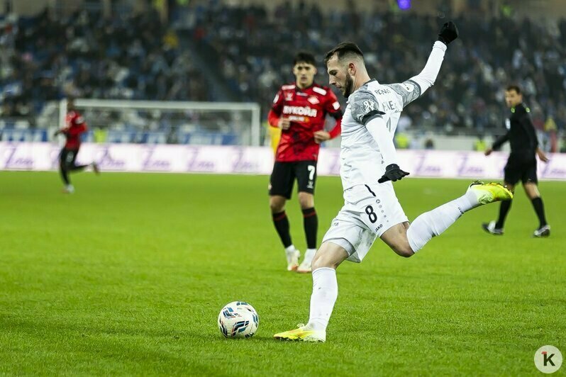 Победили без тренера и полузащитника: как прошёл матч «Балтики» и «Спартака» (фоторепортаж) - Новости Калининграда | Фото: Александр Подгорчук / «Клопс»