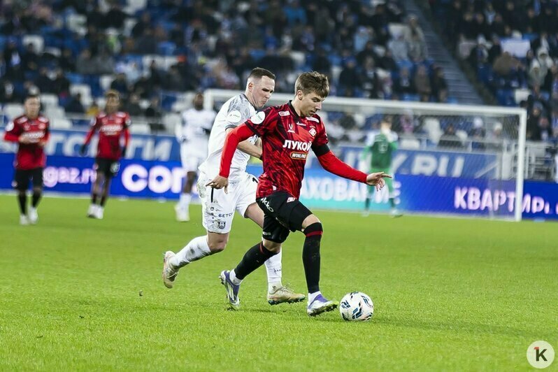 Победили без тренера и полузащитника: как прошёл матч «Балтики» и «Спартака» (фоторепортаж) - Новости Калининграда | Фото: Александр Подгорчук / «Клопс»