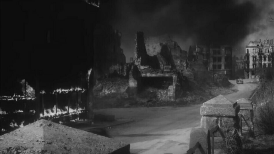 Автор проекта «Снято в Калининграде» — о советском кино, руинах и лучших фильмах, созданных в нашем регионе - Новости Калининграда | Кадры из фильма «Секретная миссия»