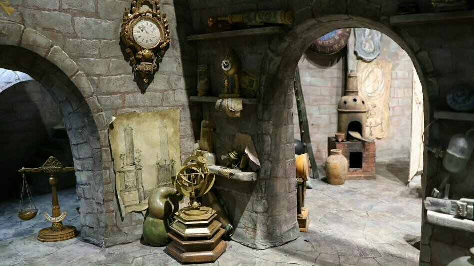 «Союзмультфильм» передал калининградскому музею новый экспонат — лабораторию часовщика (фото) - Новости Калининграда | Фото: Музей изобразительных искусств