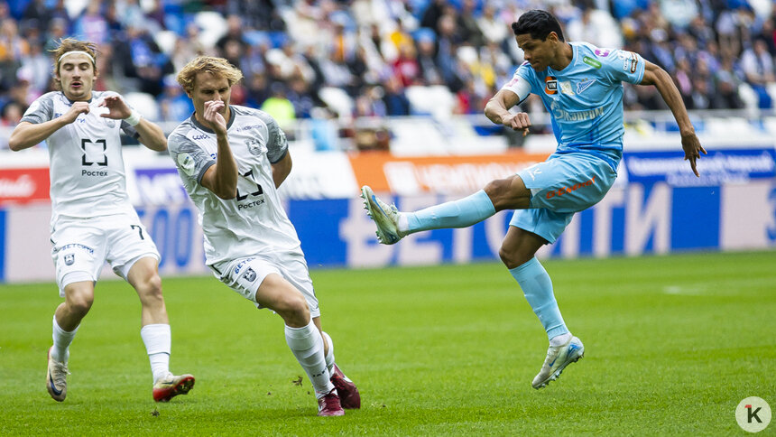 «Балтика» обошла лондонский «Арсенал» и римскую «Рому» по игре в обороне - Новости Калининграда | Фото: Александр Подгорчук / Архив «Клопс»