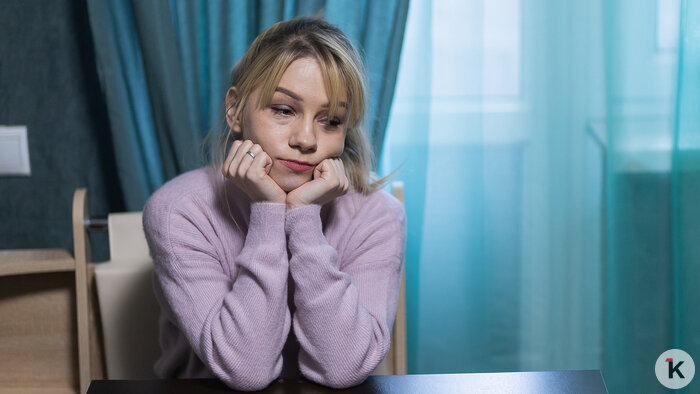 Лабиринт новой квартиры показался Ане прекрасным до слёз | Фото: Александр Подгорчук / «Клопс»